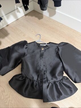 Satin puff sleeve top